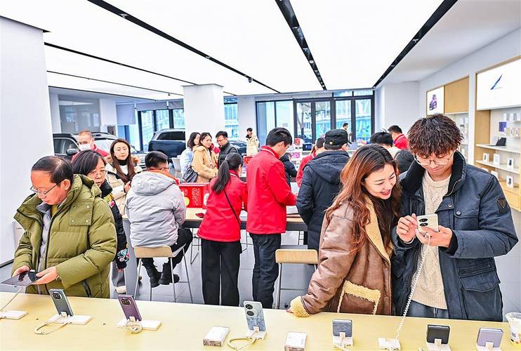 電子產(chǎn)品成新年貨，春節(jié)消費(fèi)市場(chǎng)再添新亮點(diǎn)